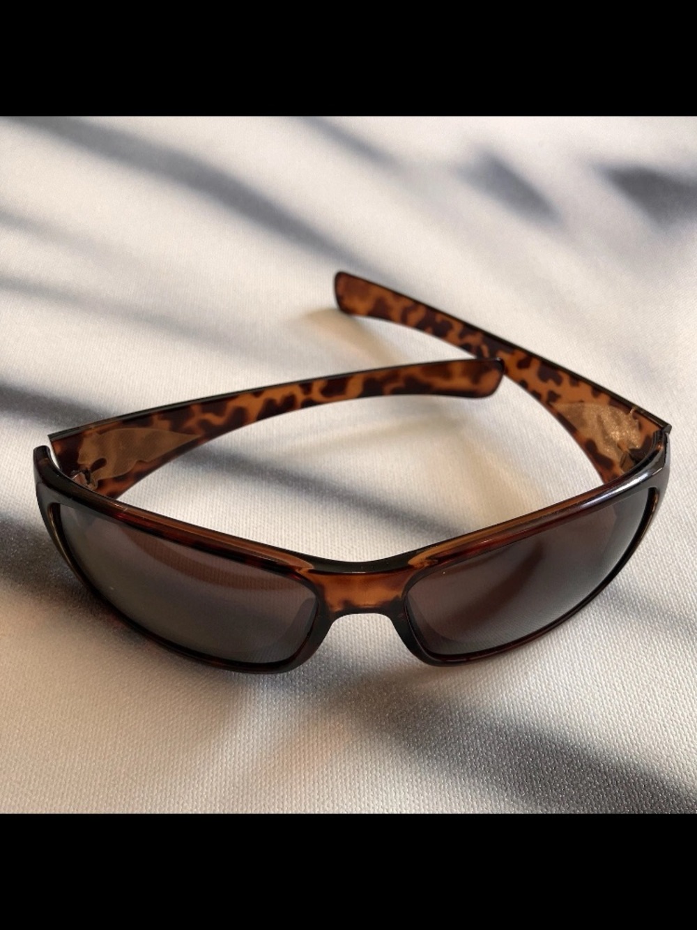 Y2K Exotic Animal Print Sport Sunglasses Tortoise Brown